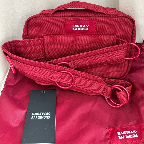 Raf Simons x Eastpak Loop Waistbag Pouch in Burgundy - Picture 3 of 13